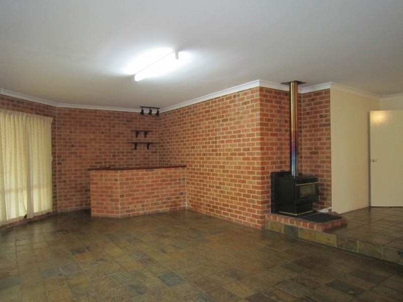167 Yangebup Road, Yangebup WA 6164
