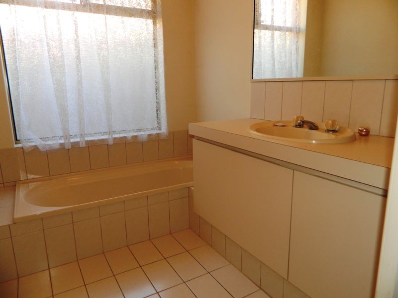 12A Westgate Court, Leeming WA 6149