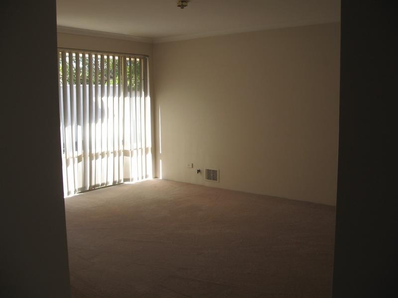 2/531 Canning Highway, Alfred Cove WA 6154