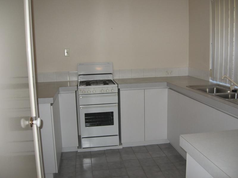 2/531 Canning Highway, Alfred Cove WA 6154