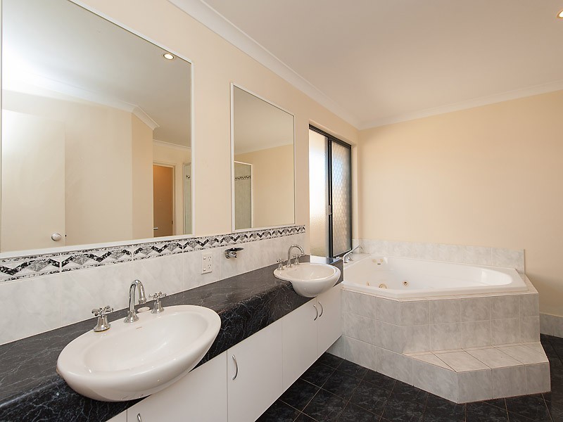 9 Huntingdon Street, East Victoria Park WA 6101