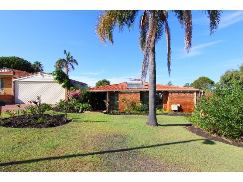 5 Reilly Court, Leeming WA 6149