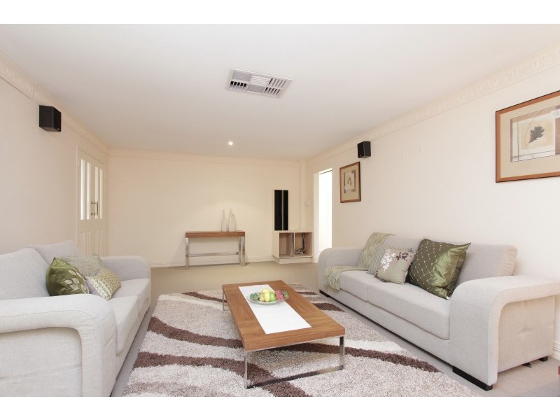 5 Reilly Court, Leeming WA 6149