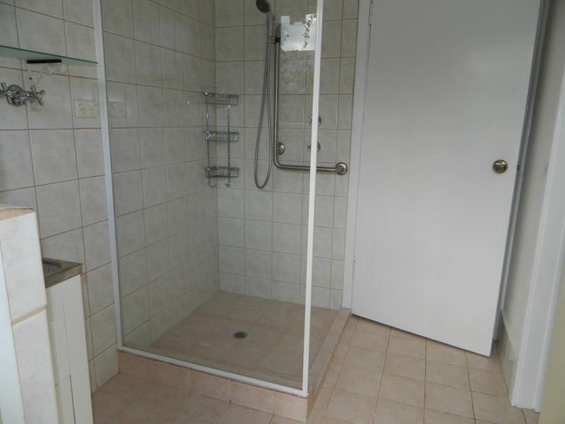 5 Adams Street, Bateman WA 6150