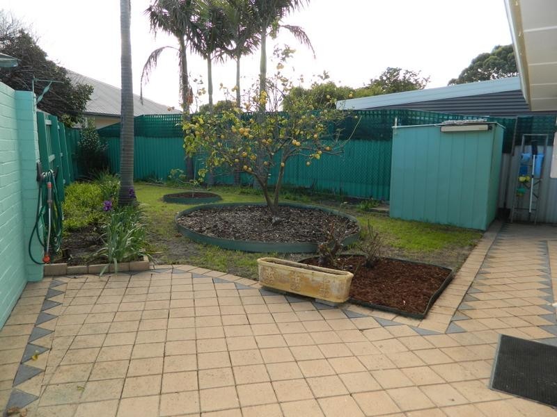 5 Adams Street, Bateman WA 6150