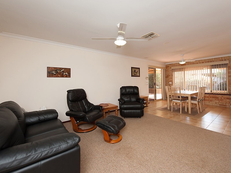 63 Sylvan Crescent, Leeming WA 6149