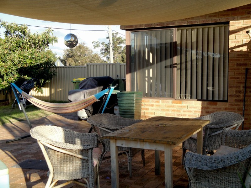 2 Masefield Avenue, North Lake WA 6163