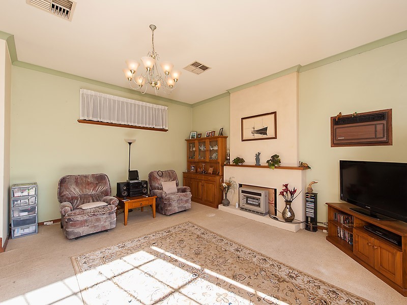 13 Bastion Court, Willetton WA 6155