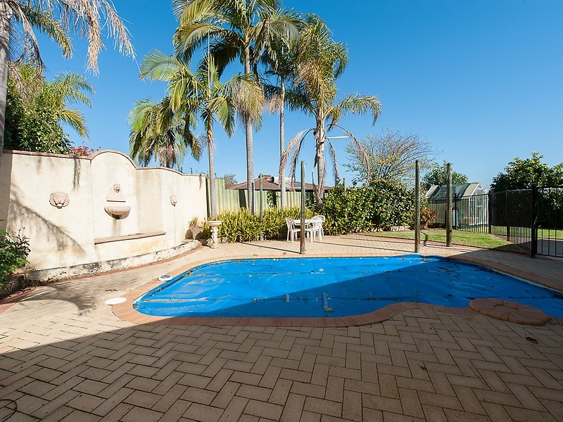 13 Bastion Court, Willetton WA 6155