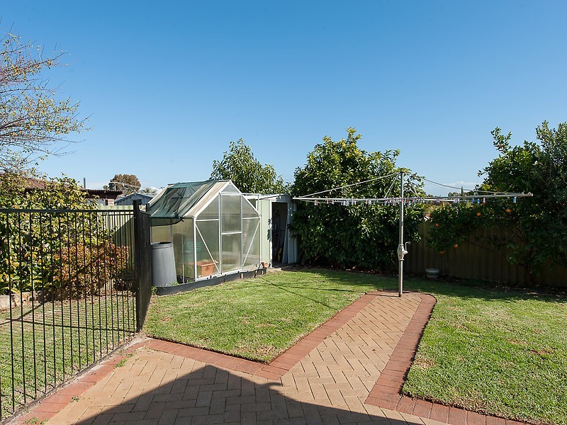 13 Bastion Court, Willetton WA 6155