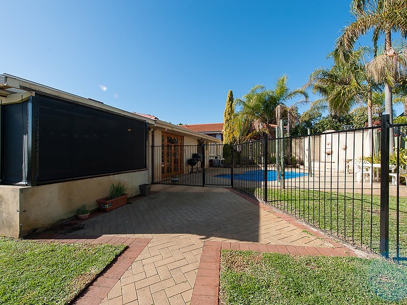 13 Bastion Court, Willetton WA 6155