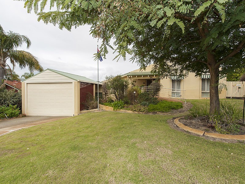24 Goddard Way, Bull Creek WA 6149