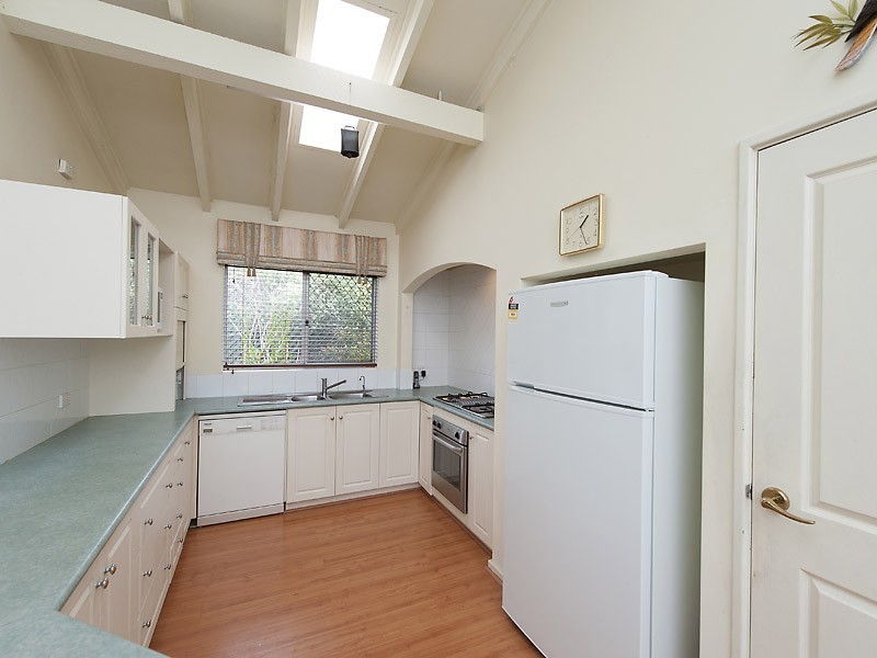 24 Goddard Way, Bull Creek WA 6149