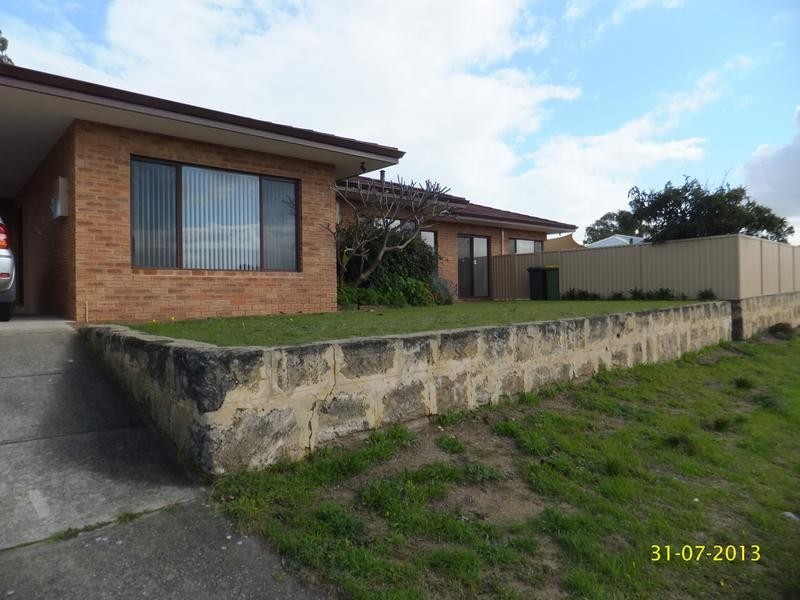 2 Masefield Avenue, North Lake WA 6163