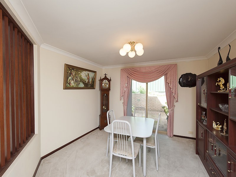 4 Penno Court, Leeming WA 6149