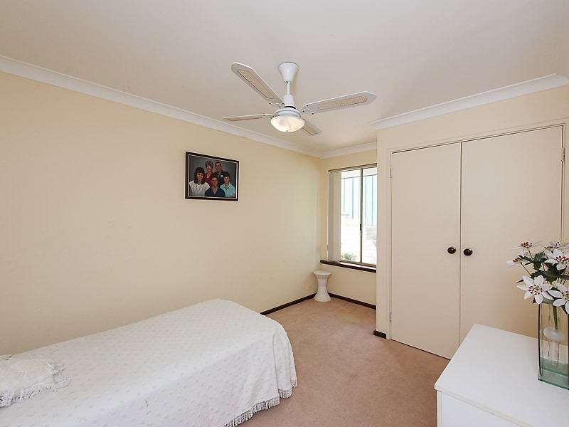 4 Penno Court, Leeming WA 6149