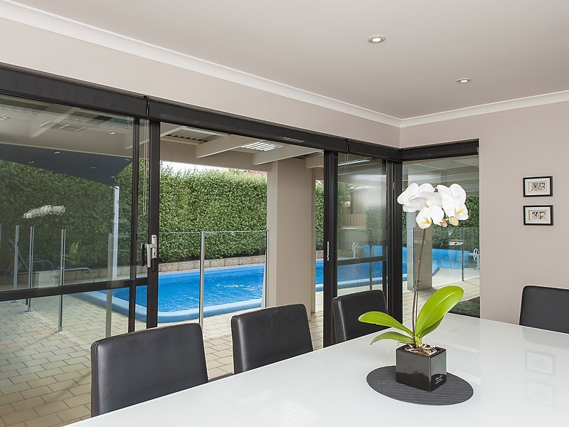 3 Clarke Way, Bateman WA 6150