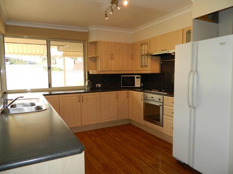 5 Lewis Close, Bull Creek WA 6149