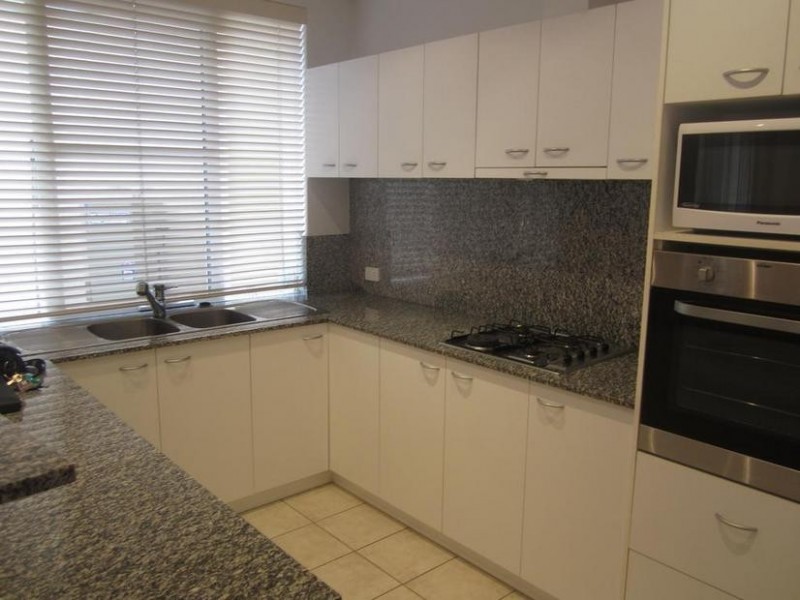 8 Tallow Tree Crescent, Subiaco WA 6008