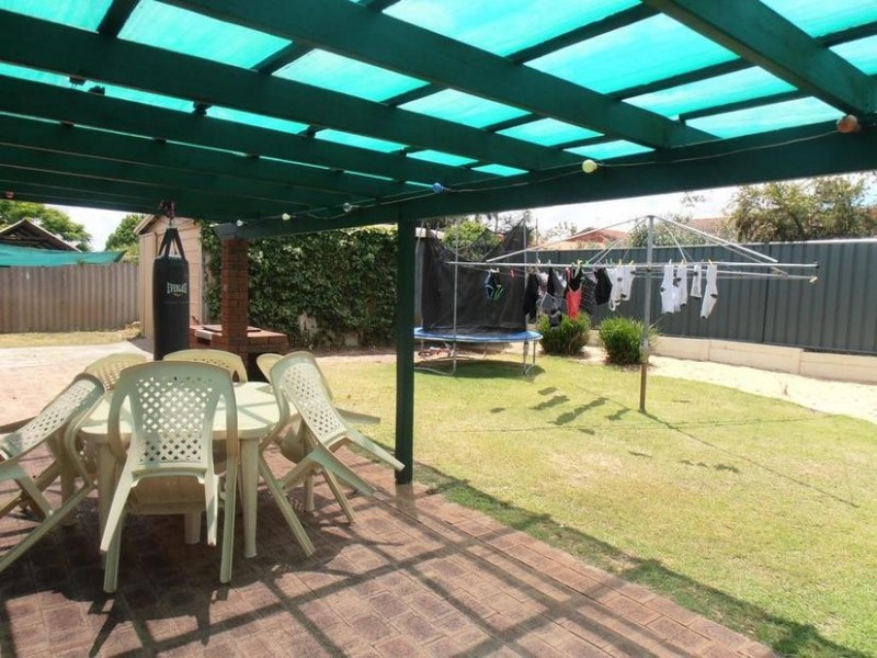93 Dean Road, Bateman WA 6150