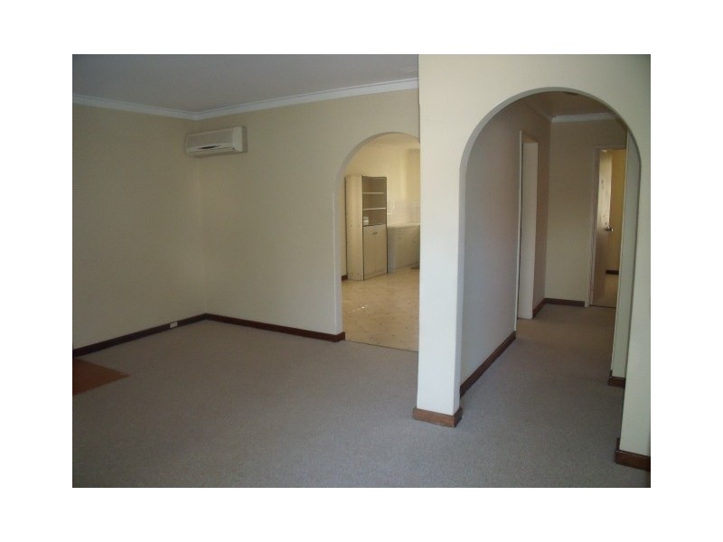 39A Freesia Way, Willetton WA 6155