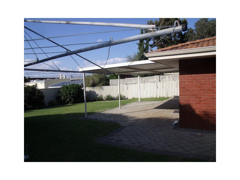 39A Freesia Way, Willetton WA 6155