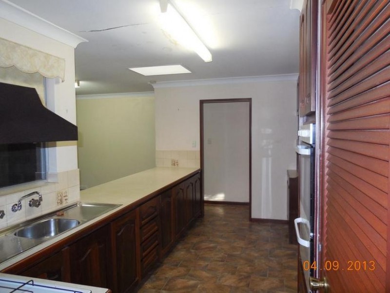 28 Woodpecker Avenue, Willetton WA 6155