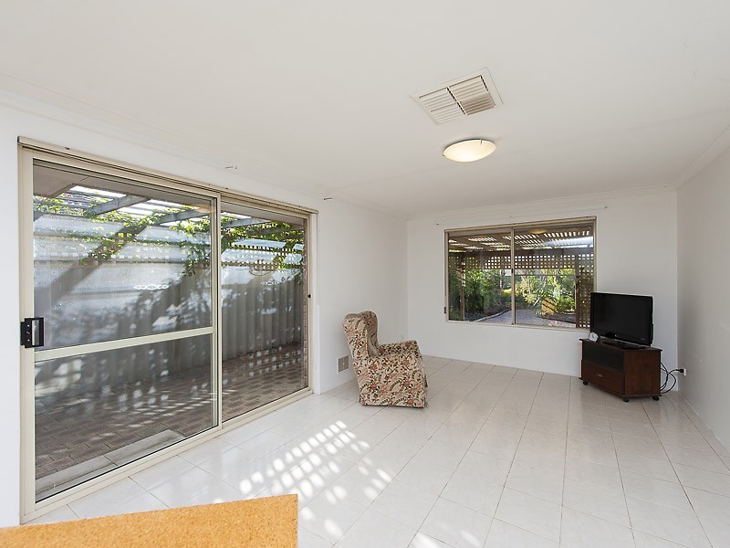 3 Brooke Gardens, Bateman WA 6150