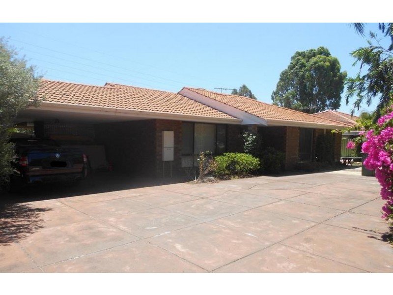 13 Wethered Street, Leeming WA 6149