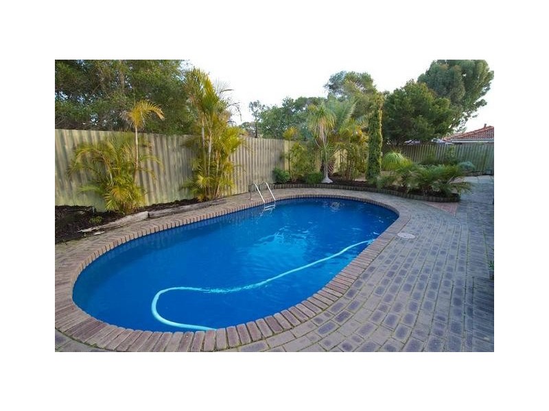 13 Wethered Street, Leeming WA 6149