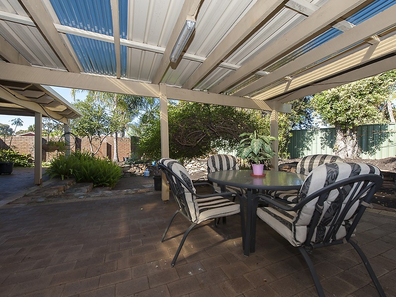 2 Solly Court, Bull Creek WA 6149