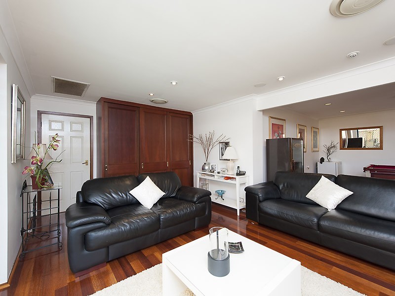 10 Driver Way, Bull Creek WA 6149