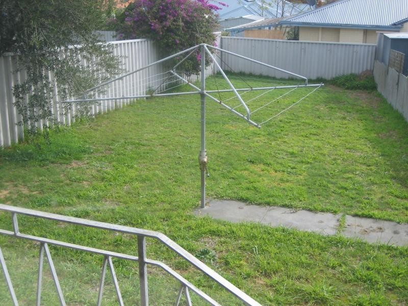 101 York Street, Hamilton Hill WA 6163