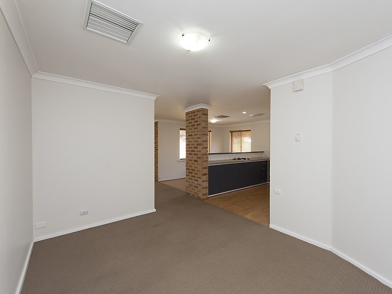 17 Curran Place, Leeming WA 6149