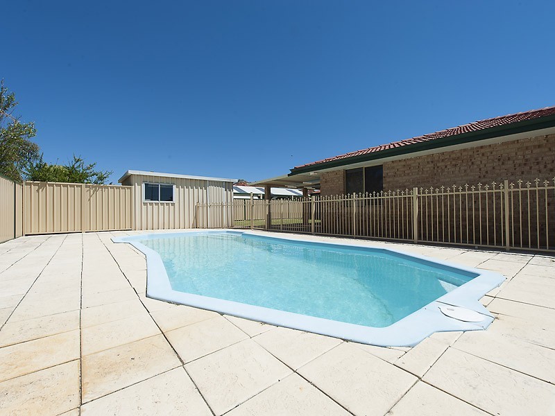 17 Curran Place, Leeming WA 6149