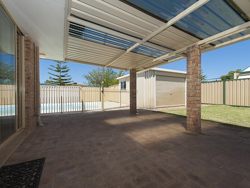 17 Curran Place, Leeming WA 6149