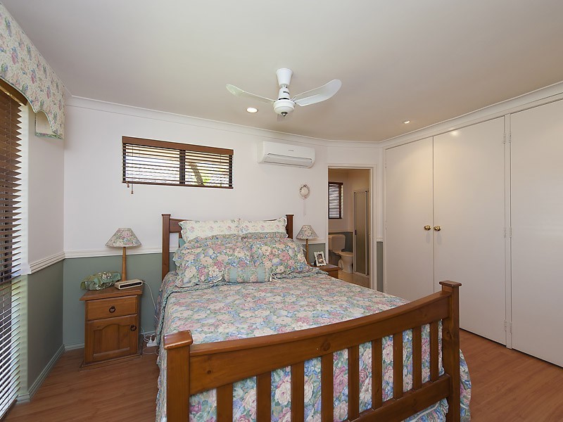 13 Envall Way, Leeming WA 6149