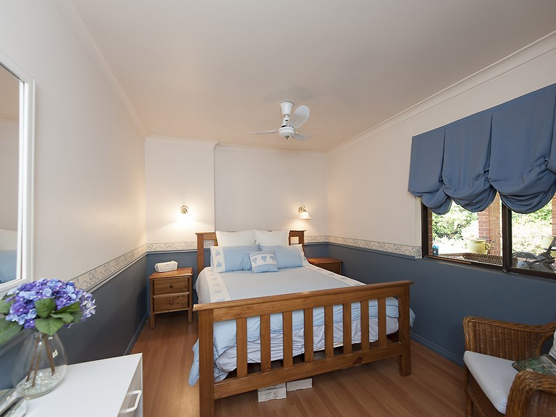 13 Envall Way, Leeming WA 6149