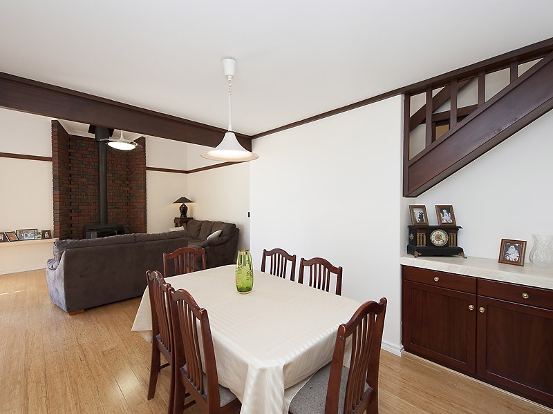 8 Timbrell Way, Leeming WA 6149