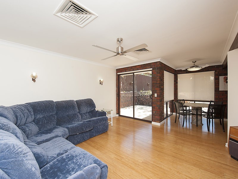 8 Timbrell Way, Leeming WA 6149