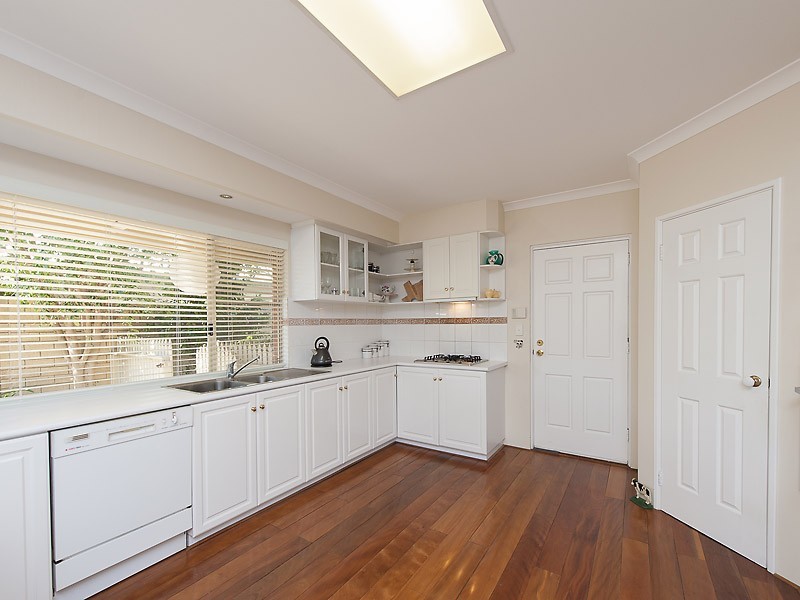 18 Curedale Mews, Bull Creek WA 6149