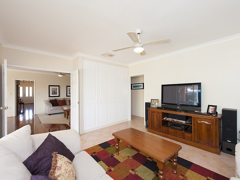 18 Curedale Mews, Bull Creek WA 6149