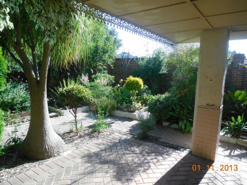 2 Cowrie Crescent, Mount Pleasant WA 6153