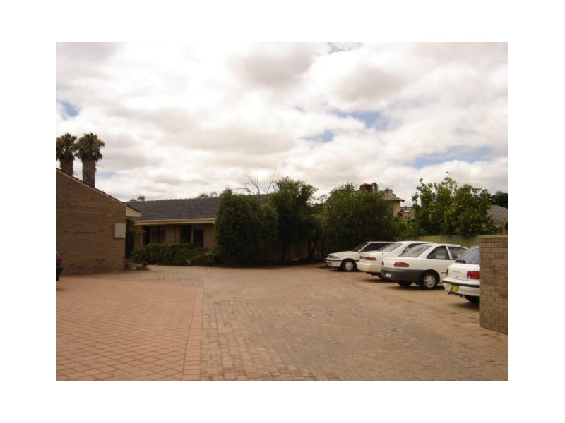 3/6 Bowler Place, Bull Creek WA 6149