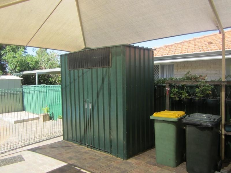 4 Paperbark Drive, Willetton WA 6155