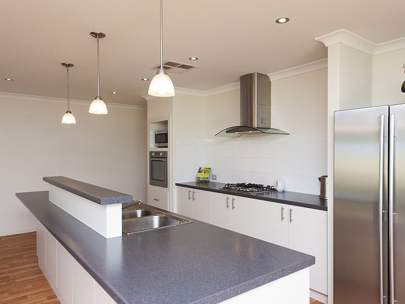 50 Jacksonia Promenade, Success WA 6164