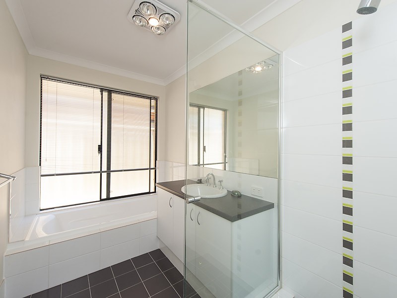 50 Jacksonia Promenade, Success WA 6164