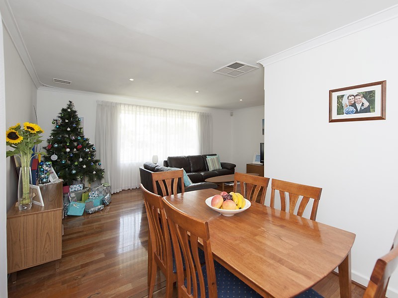 26 Windich Road, Bull Creek WA 6149