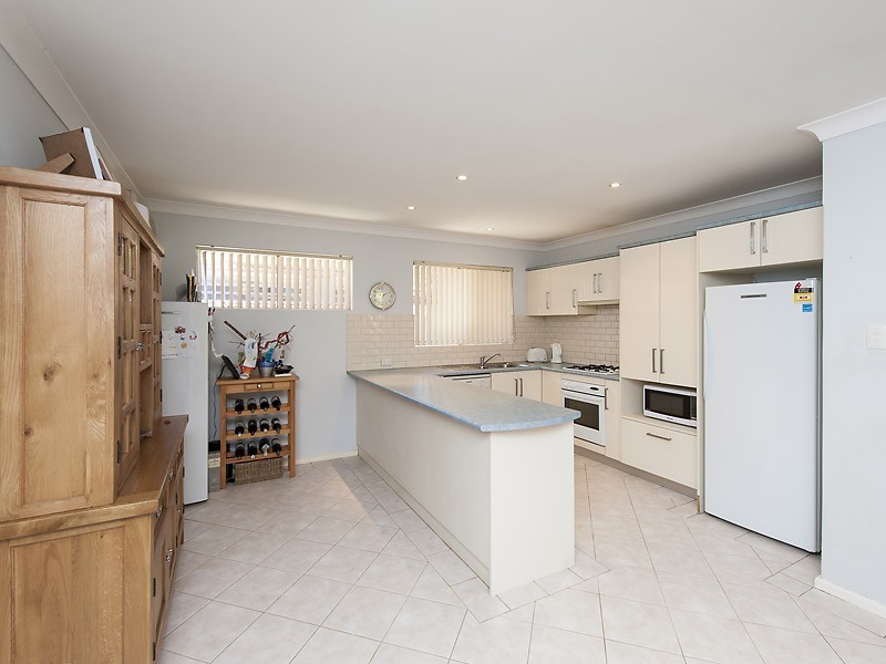 13 Owgan Place, Bull Creek WA 6149