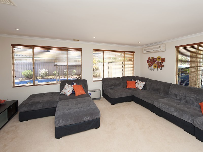 70 Beasley Road, Leeming WA 6149